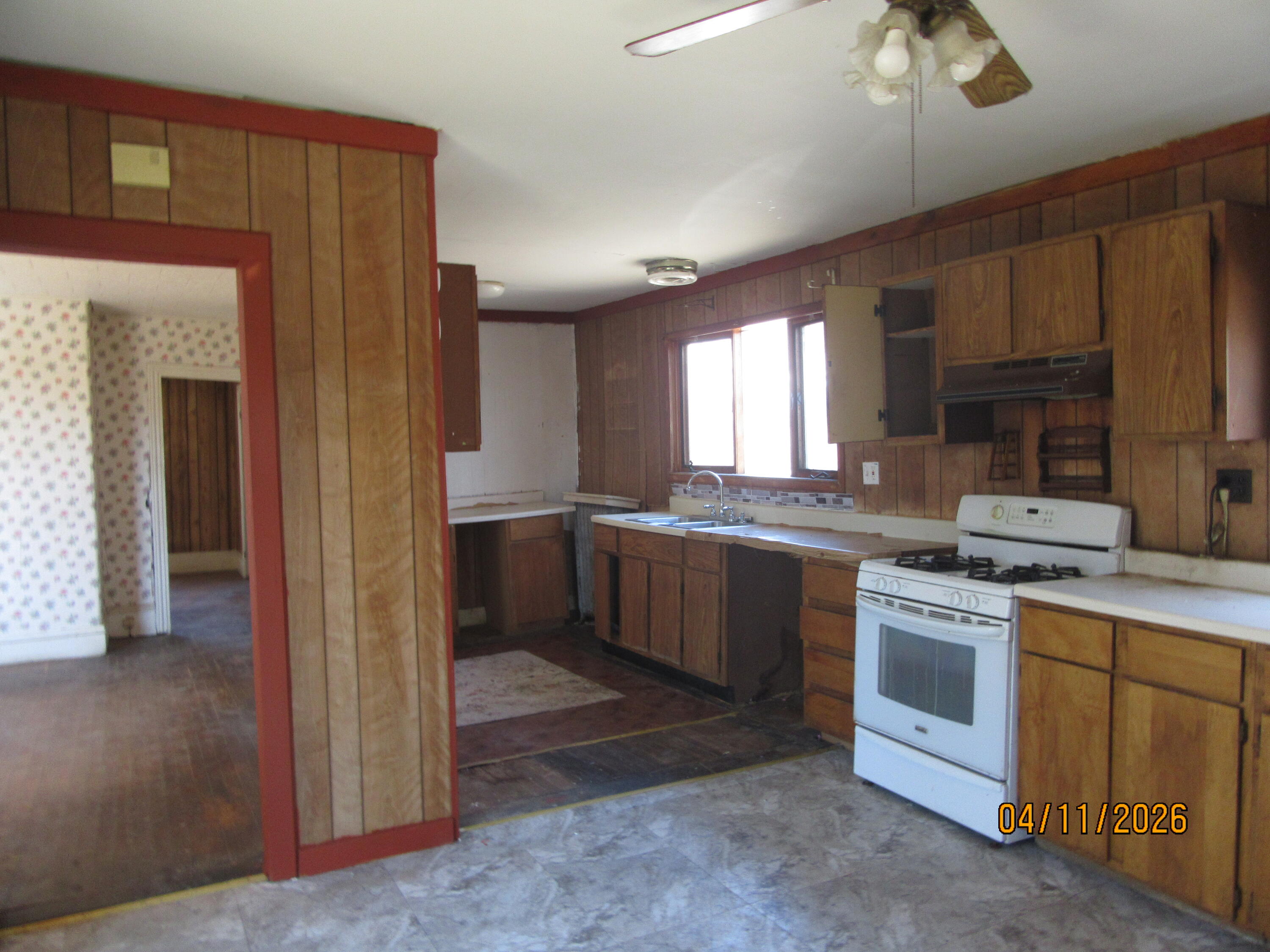 381 Hancock Street Bangor, ME 04401 - Photo 11 of 28 IMG_0073