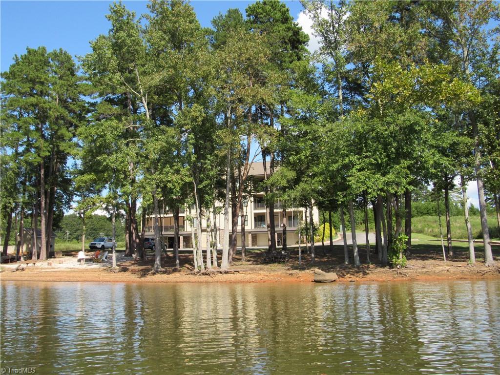 2020 Marina Pointe Road Salisbury, NC 28146 - Photo 2 of 28 Gallery Image 2
