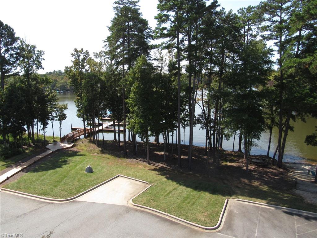 2020 Marina Pointe Road Salisbury, NC 28146 - Photo 6 of 28 Gallery Image 6