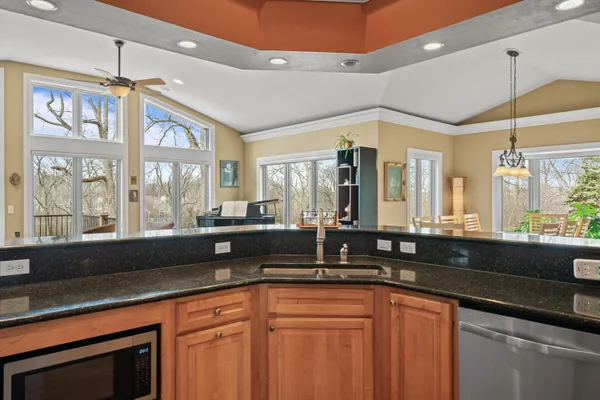 $899,999 | 572 Trevino Drive, Unit 5414, Geneva, WI 53147