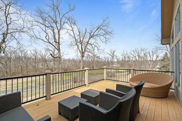 $899,999 | 572 Trevino Drive, Unit 5414, Geneva, WI 53147