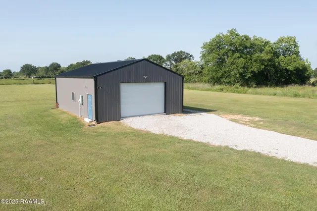 $200,000 | 11727 11739 La Highway, Maurice, LA 70555