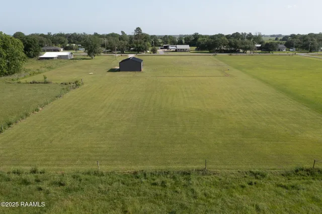 $200,000 | 11727 11739 La Highway, Maurice, LA 70555