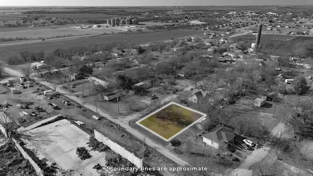 a view of outdoor space