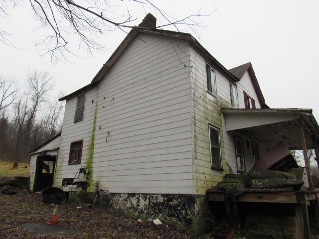 1047 Cinder Road Dunbar, PA 15431 - Photo 2 of 20