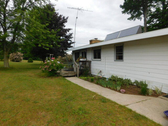 3509 East Taylor Road Hart, MI 49420 - Photo 3 of 32 DSCN2735