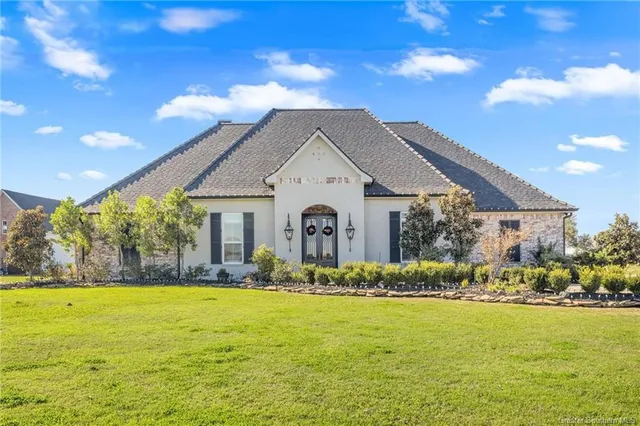 $819,995 | 5390 Waterside Drive, Lake Charles, LA 70607