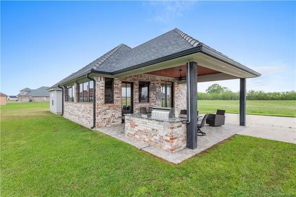 $795,000 | 5390 Waterside Drive, Lake Charles, LA 70607