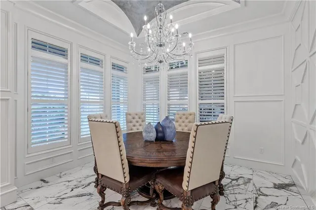 $819,995 | 5390 Waterside Drive, Lake Charles, LA 70607