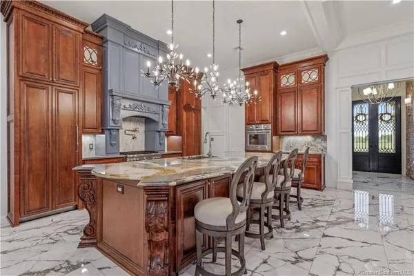 $795,000 | 5390 Waterside Drive, Lake Charles, LA 70607