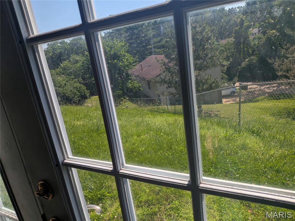 2552 Somerville Drive High Ridge, MO 63049 - Photo 12 of 26
