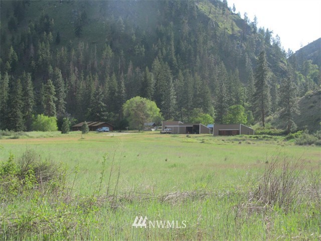 4512 Navarre Coulee Road Chelan, WA 98816 - Photo 1 of 22 Gallery Image 1