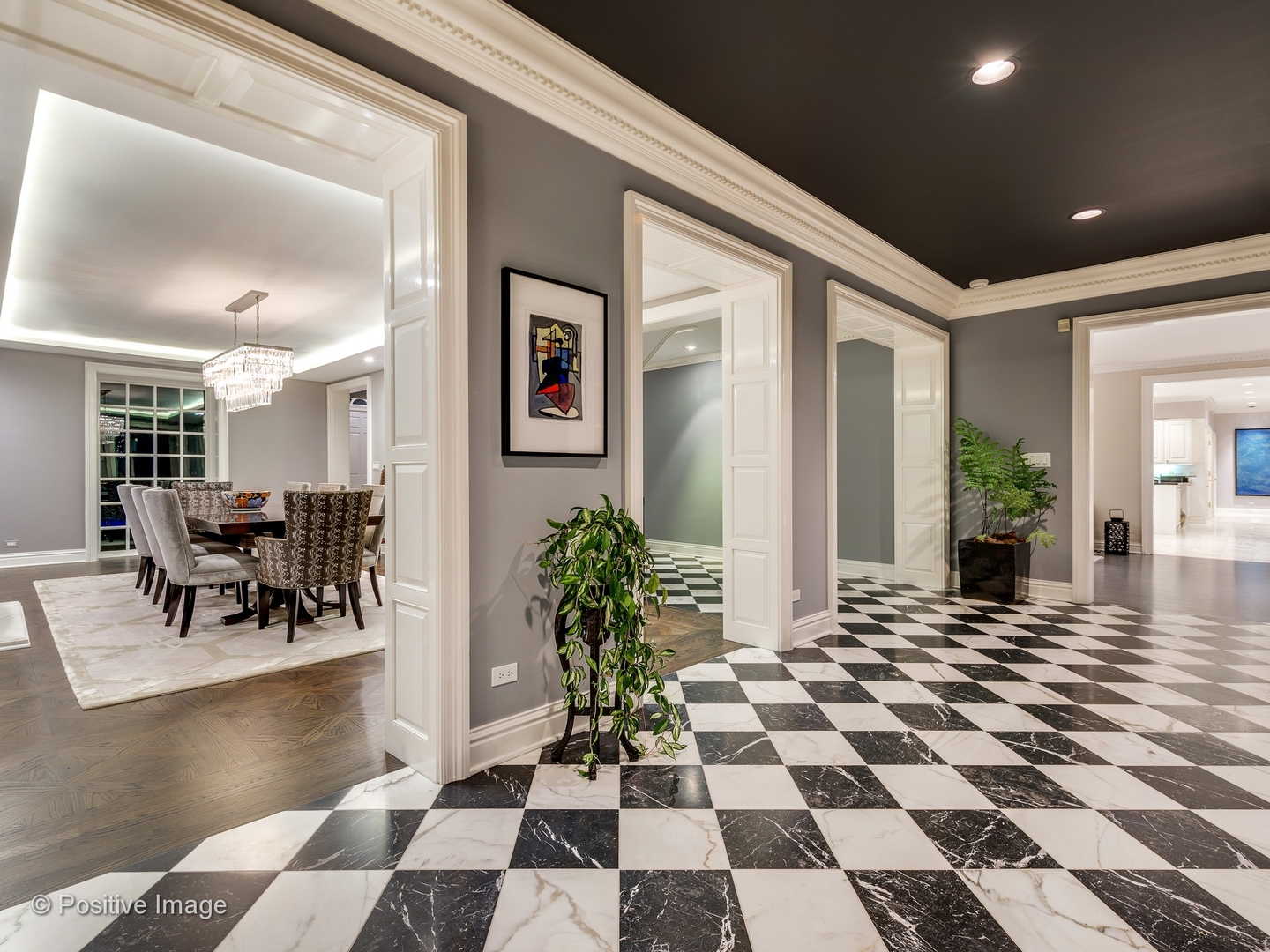 32 Indian Hill Road Winnetka, IL 60093 - Photo 10 of 79