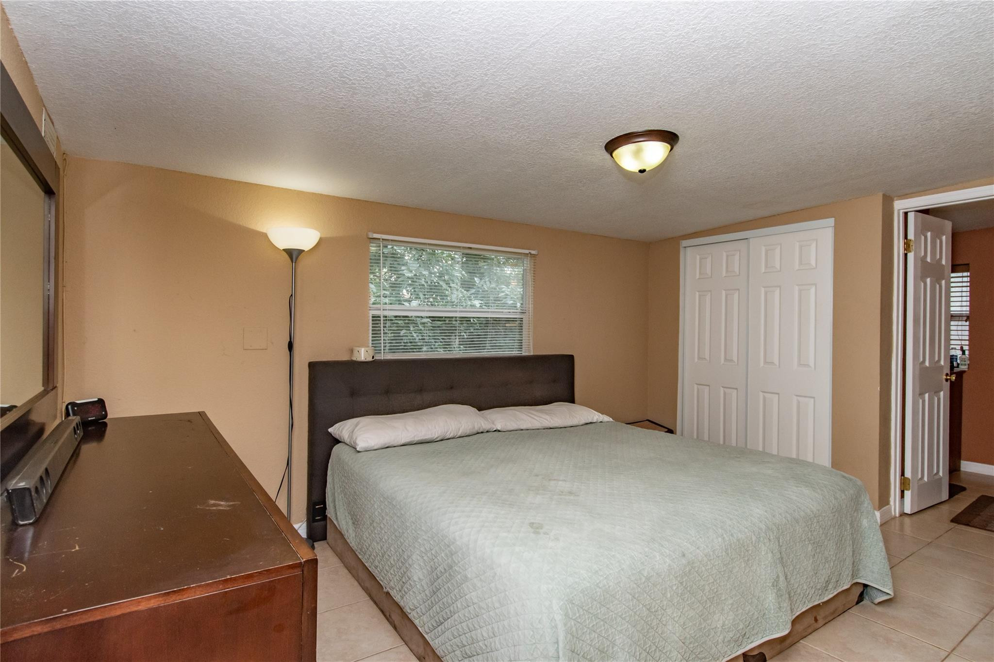 5554 Southwest 6th Street Pompano Beach, FL 33068 - Photo 22 of 37 Photo 22
