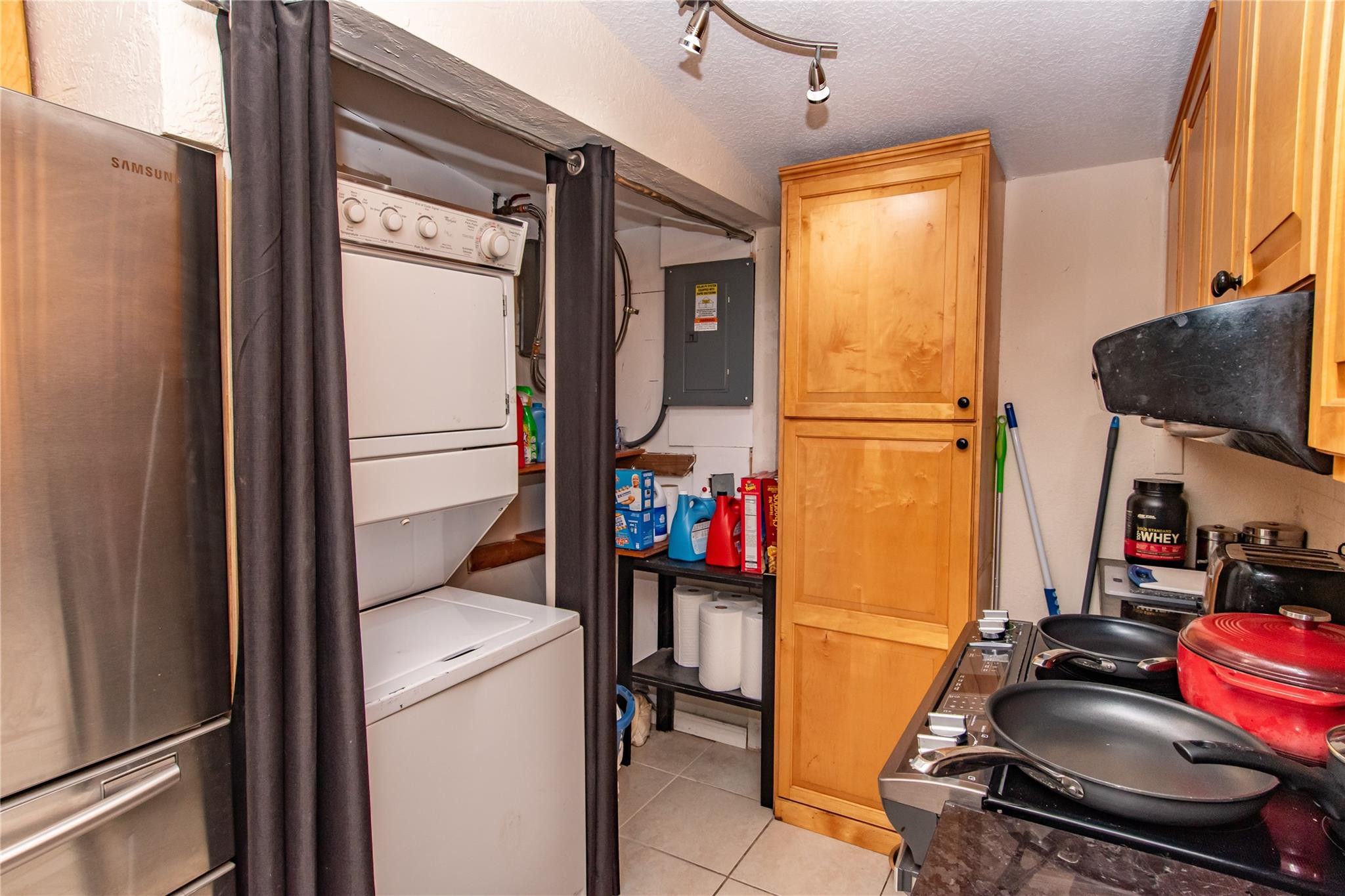 5554 Southwest 6th Street Pompano Beach, FL 33068 - Photo 10 of 37 Photo 10