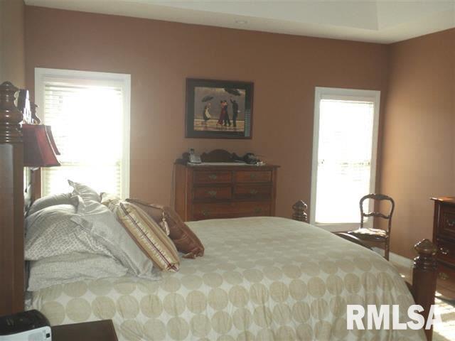 5552 Judge Road Bettendorf, IA 52722 - Photo 11 of 19 Gallery Image 11
