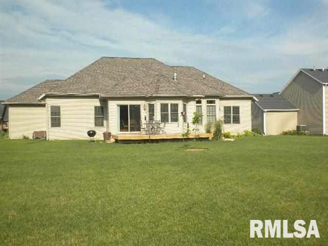 5552 Judge Road Bettendorf, IA 52722 - Photo 18 of 19 Gallery Image 18