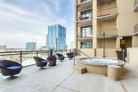 $439,900 | 1510 Demonbreun Street, Unit 1207, Nashville, TN 37203