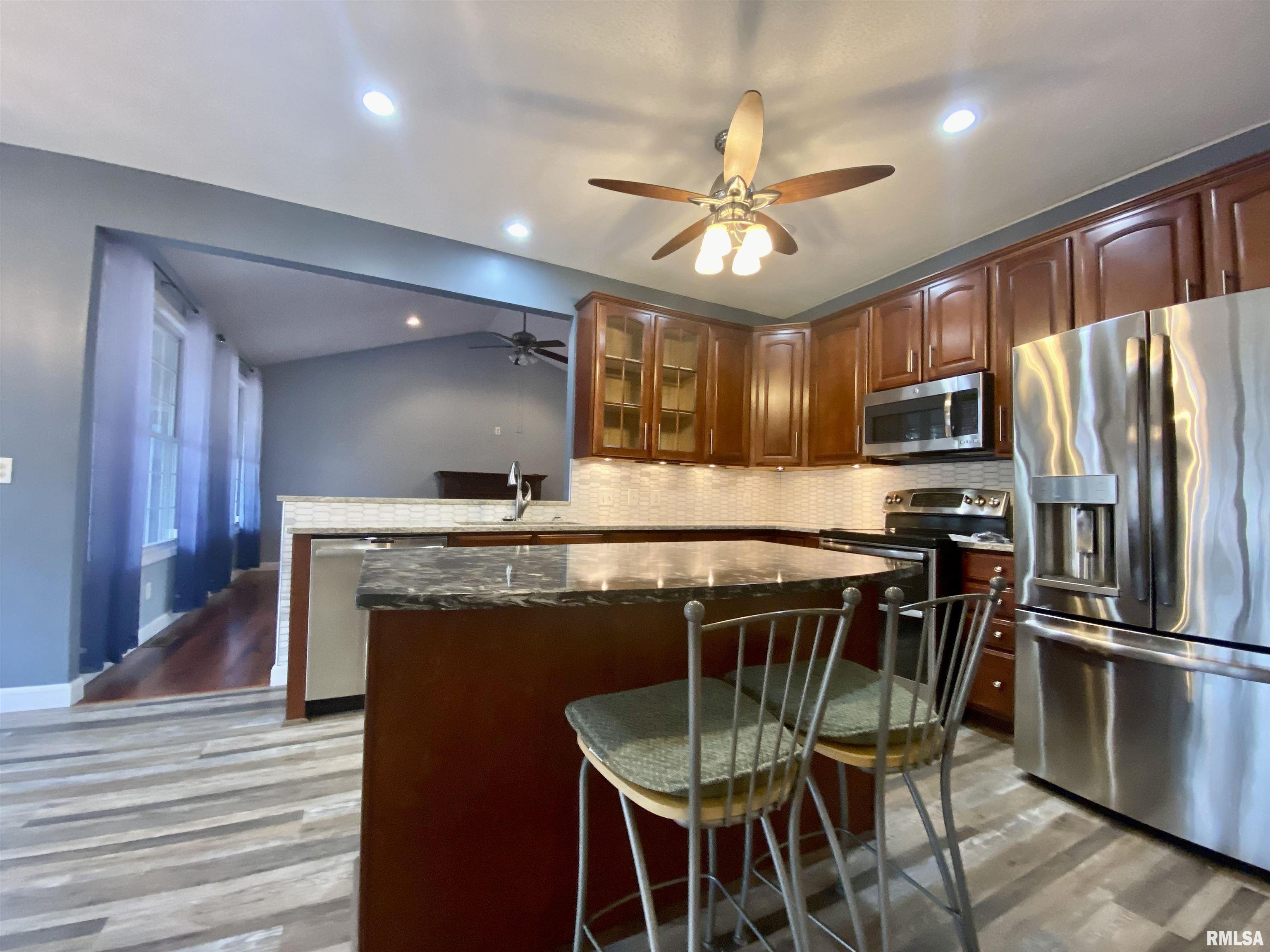 17794 East Fairfield Road Mount Vernon, IL 62864 - Photo 13 of 53