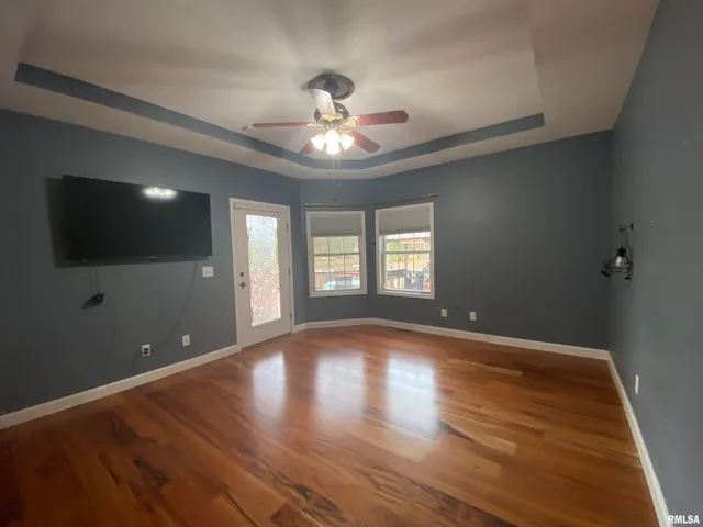 $349,900 | 17794 East Fairfield Road, Mount Vernon, IL 62864