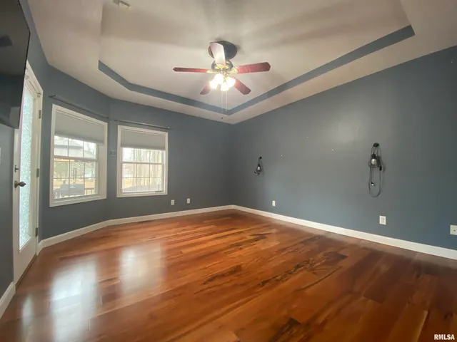 $349,900 | 17794 East Fairfield Road, Mount Vernon, IL 62864