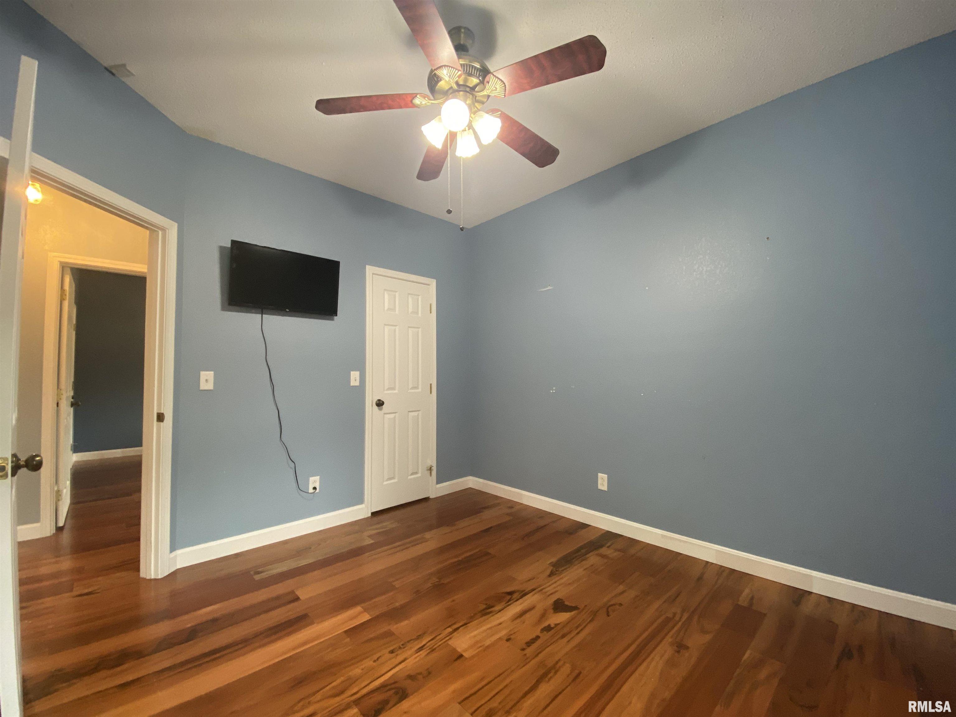 17794 East Fairfield Road Mount Vernon, IL 62864 - Photo 25 of 53