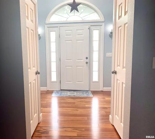 $339,900 | 17794 East Fairfield Road, Mount Vernon, IL 62864