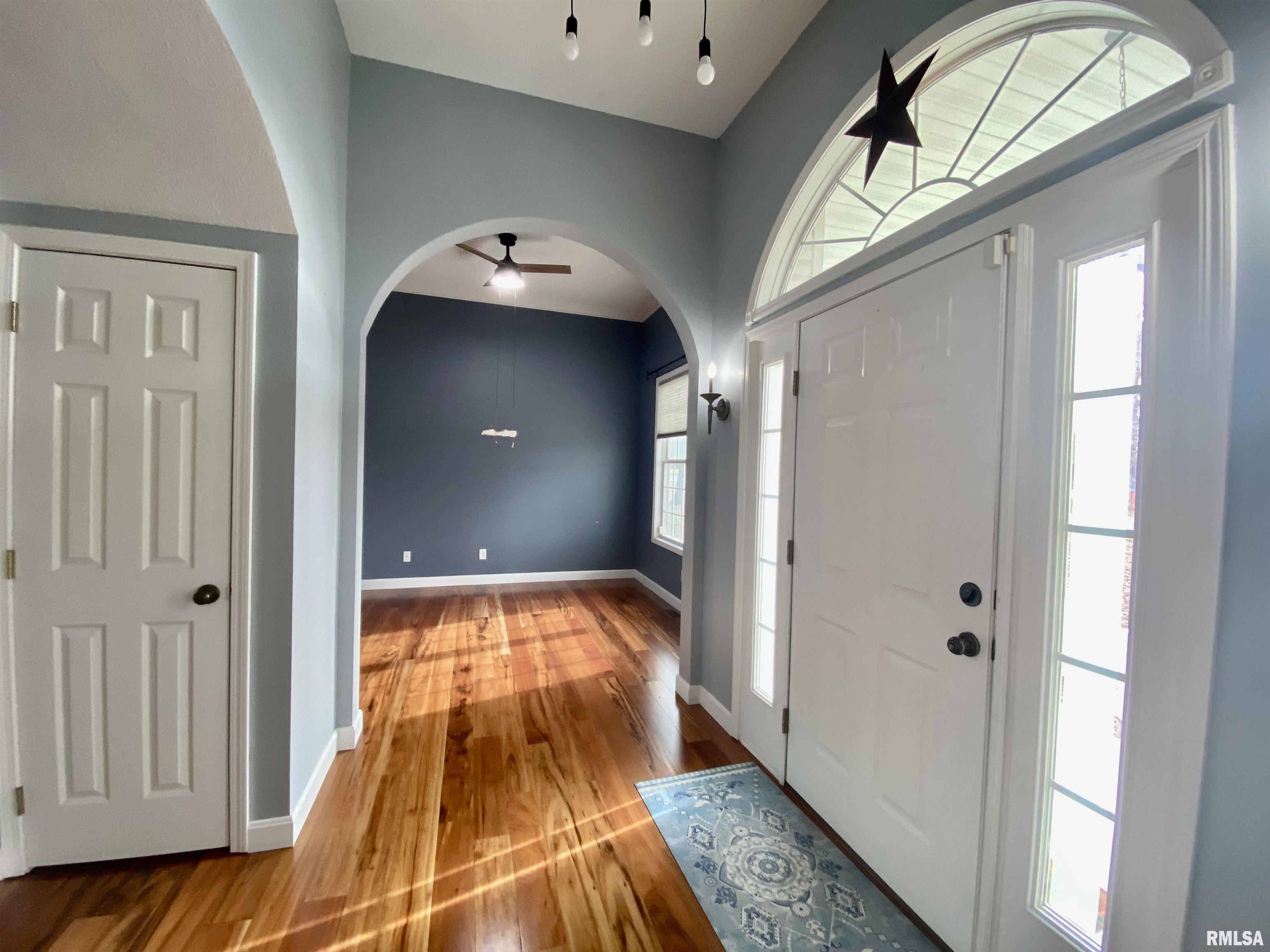 17794 East Fairfield Road Mount Vernon, IL 62864 - Photo 4 of 53