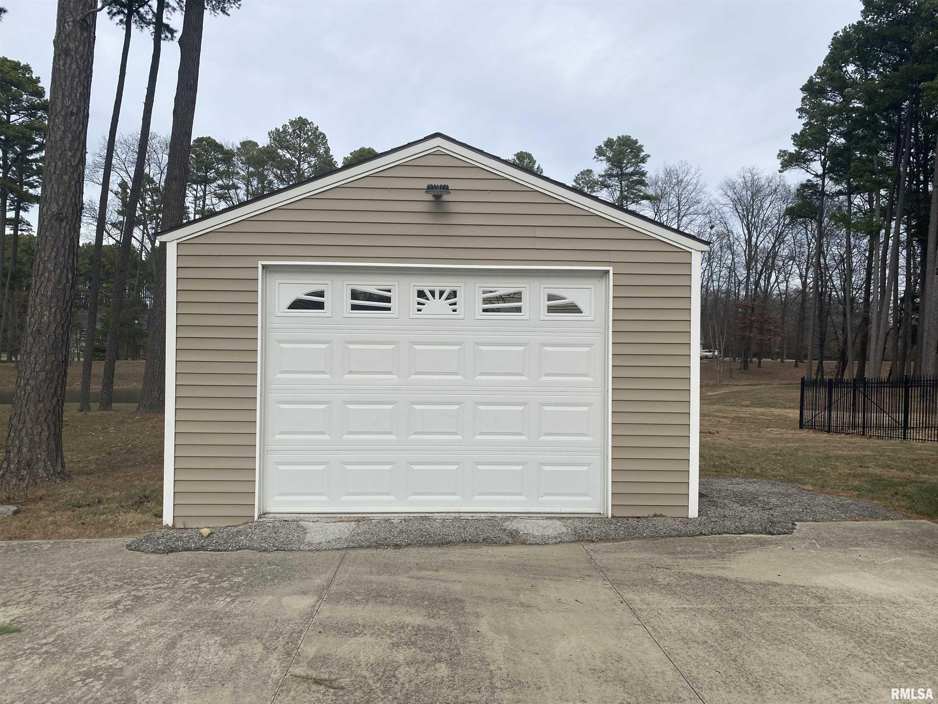 17794 East Fairfield Road Mount Vernon, IL 62864 - Photo 43 of 53