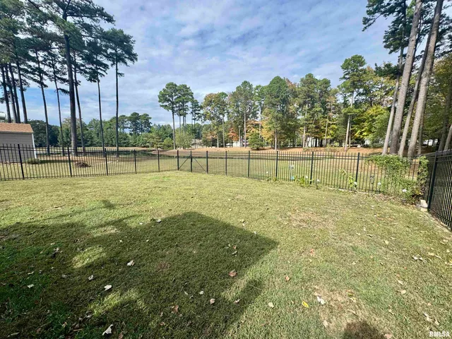 $349,900 | 17794 East Fairfield Road, Mount Vernon, IL 62864