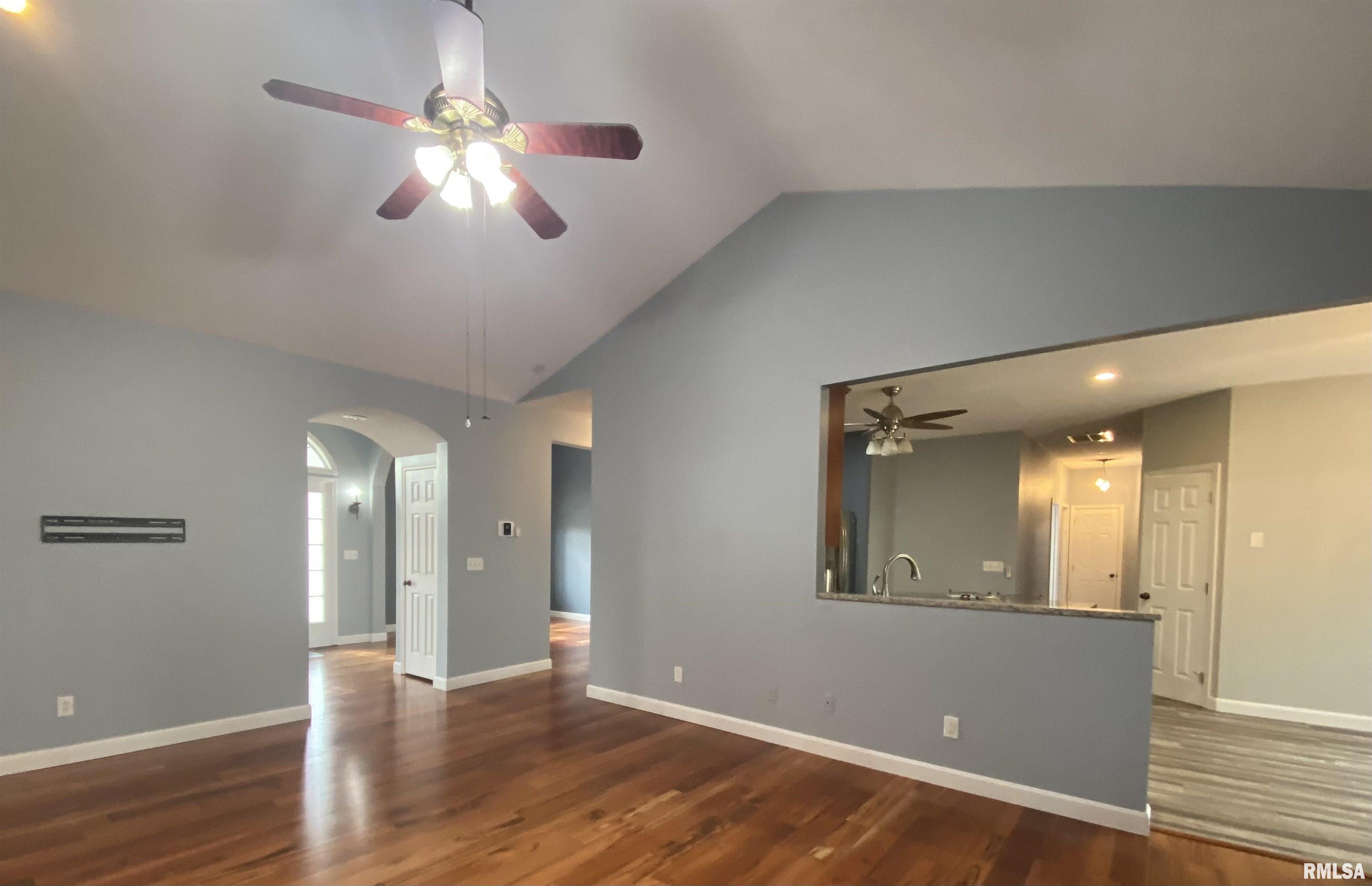 17794 East Fairfield Road Mount Vernon, IL 62864 - Photo 8 of 53