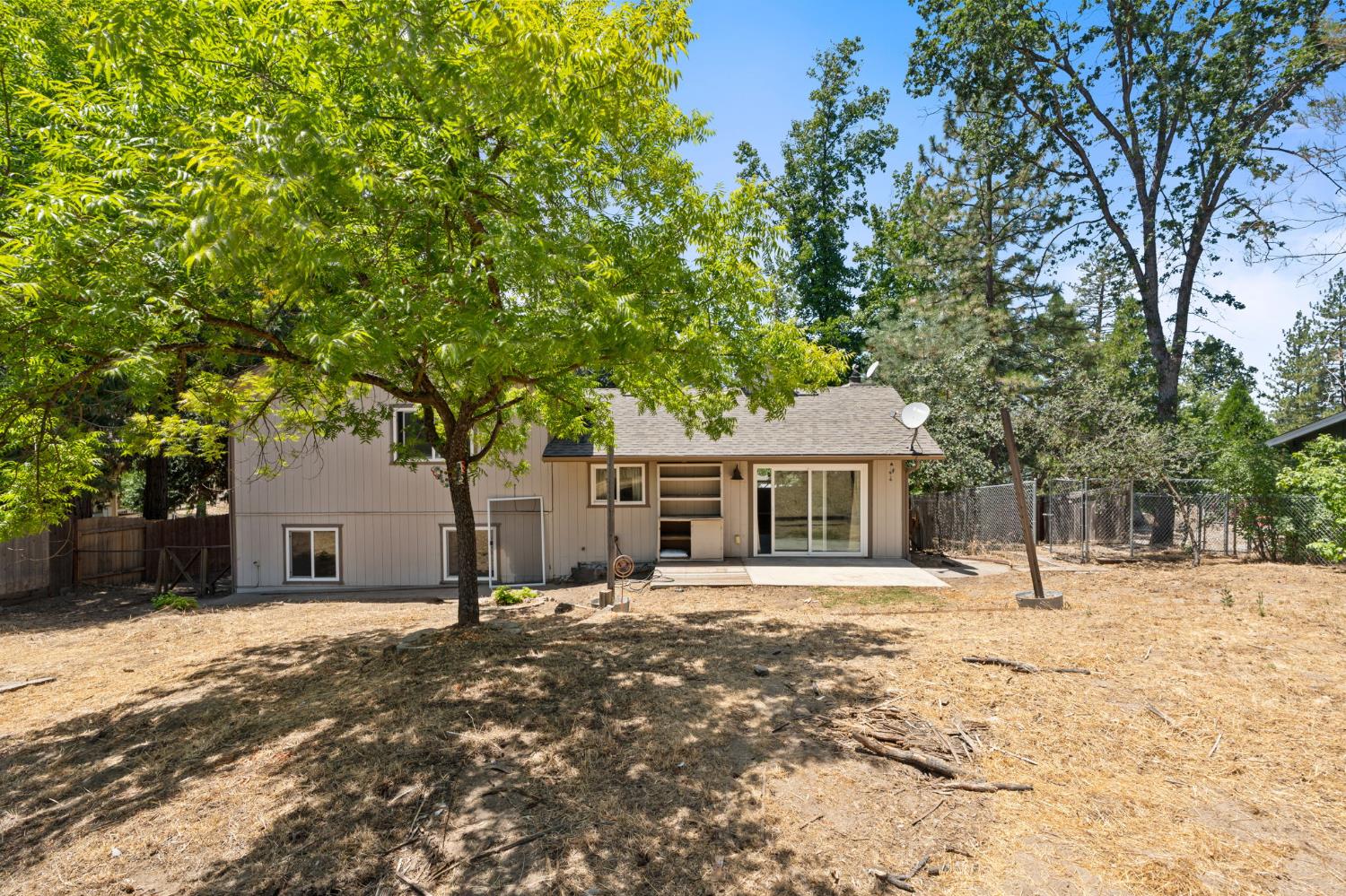 39749 Pine Ridge Road Oakhurst, CA 93644 - Photo 39 of 58