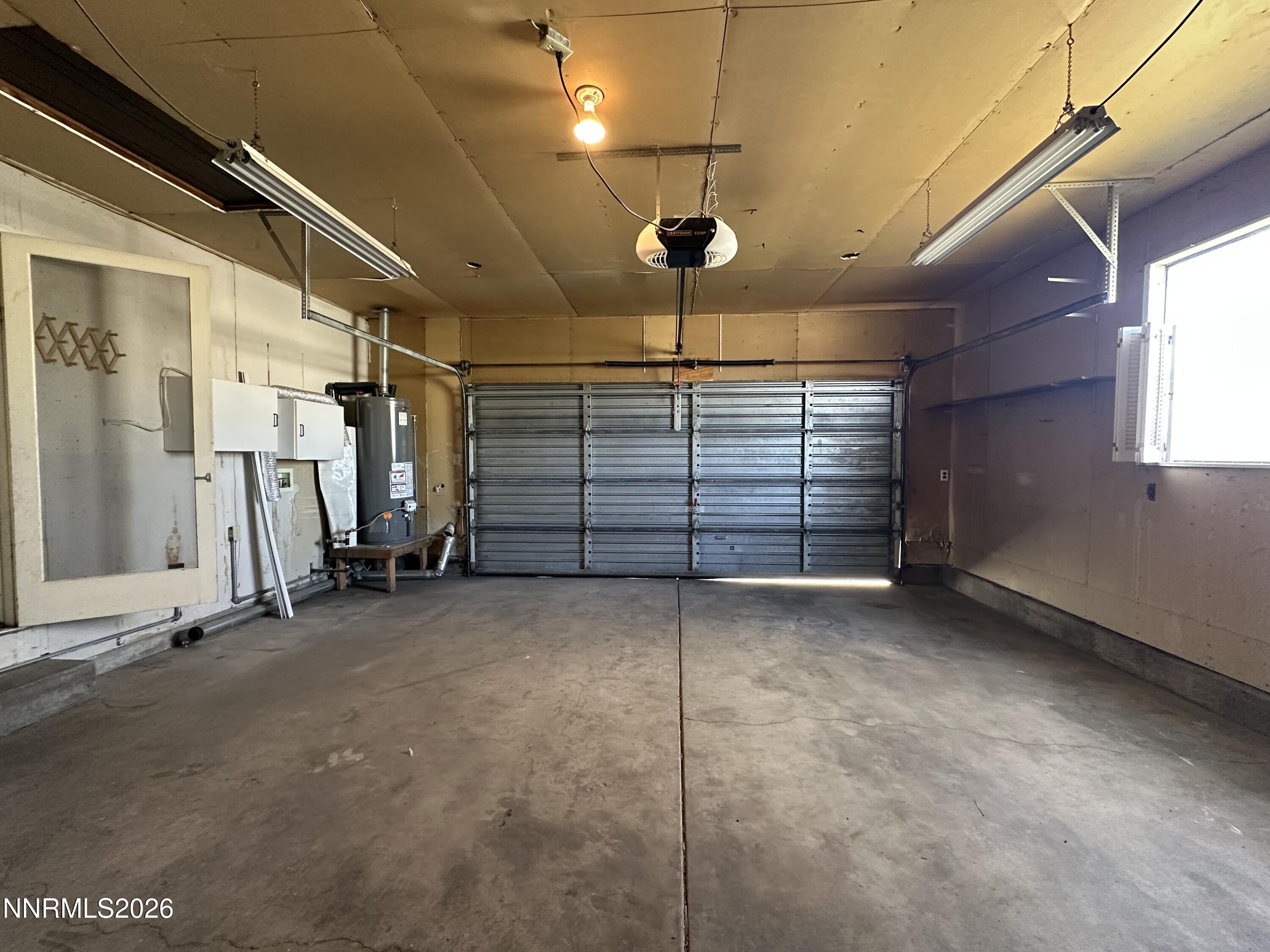 1365 Akard Drive Reno, NV 89503 - Photo 24 of 32 Garage