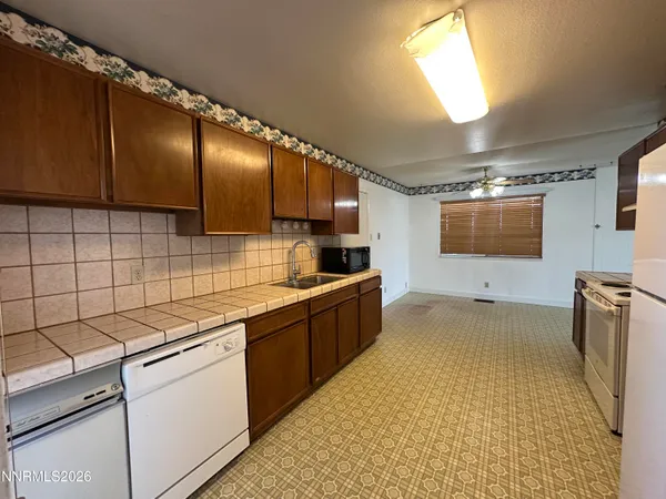 $2,250 | 1365 Akard Drive, Reno, NV 89503