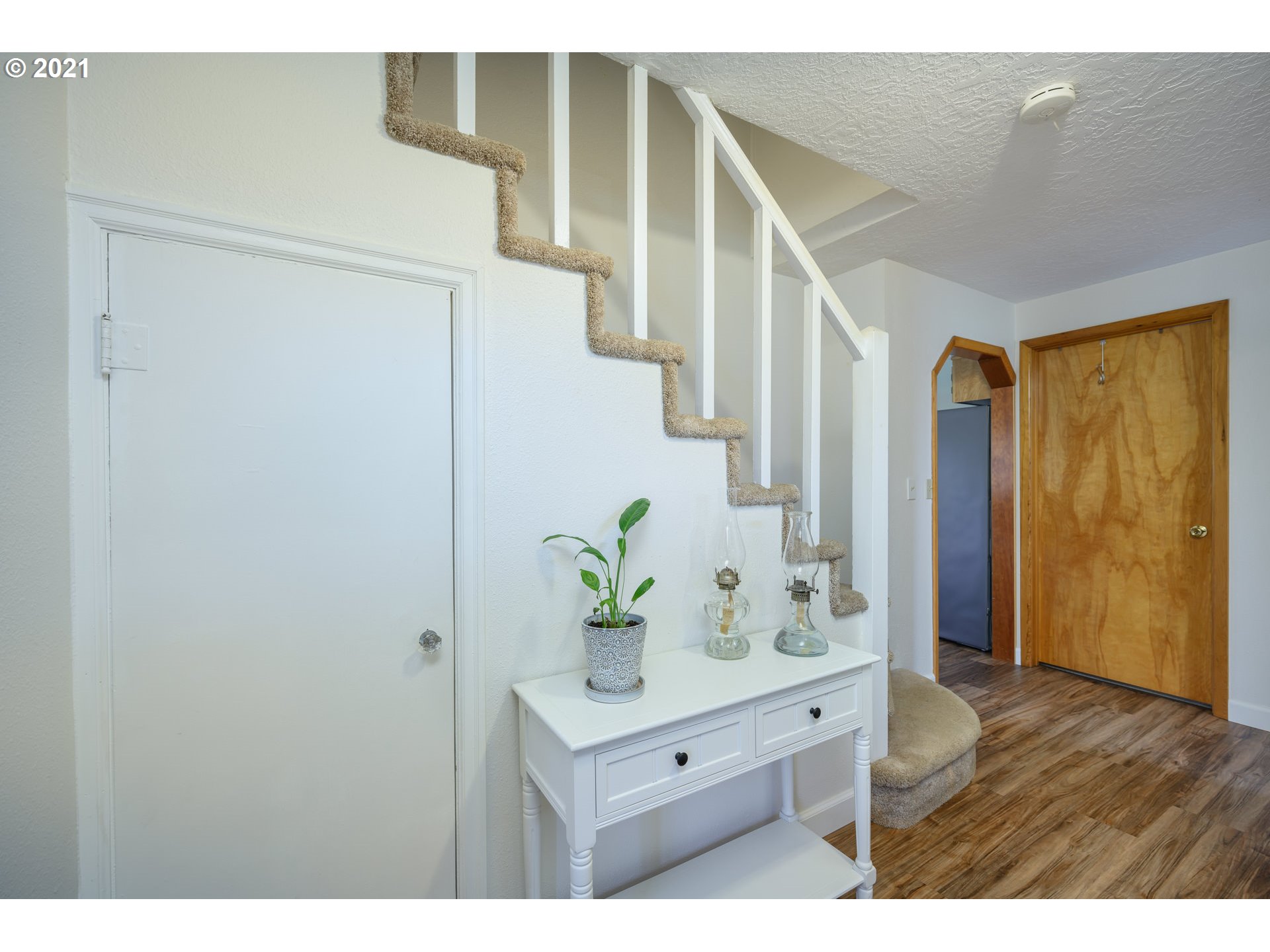 51475 Southwest Hebo Road Grand Ronde, OR 97347 - Photo 8 of 31
