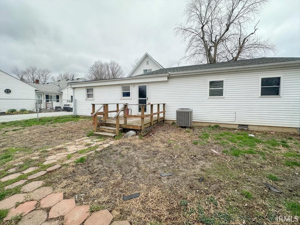 7589 County Rd W 220 South Russiaville, IN 46979 - Photo 15 of 17