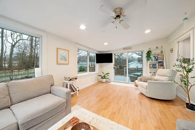 $899,900 | 26 Sun Valley Drive, Braintree, MA 02184