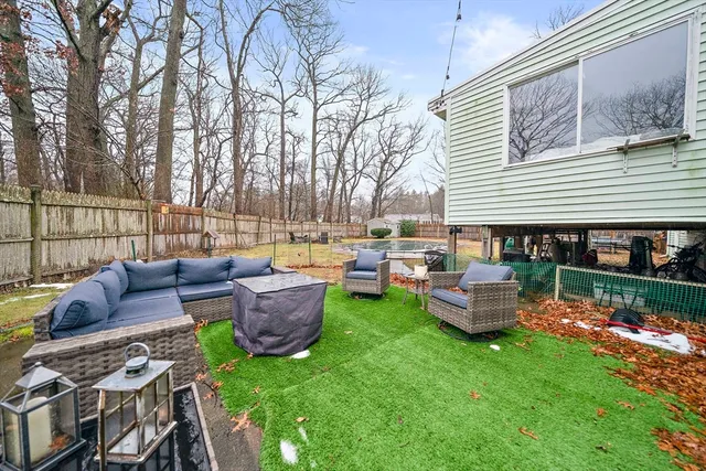 $899,900 | 26 Sun Valley Drive, Braintree, MA 02184