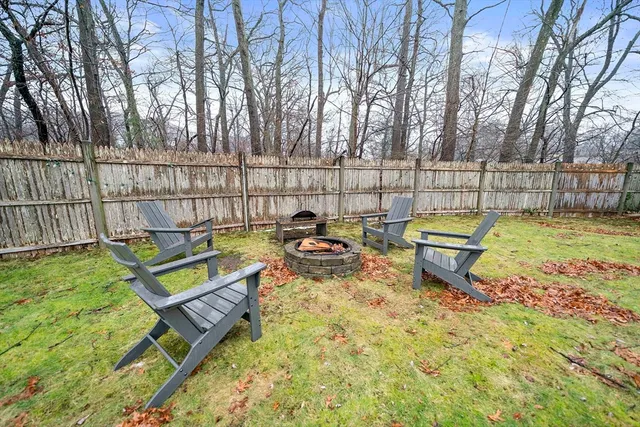 $899,900 | 26 Sun Valley Drive, Braintree, MA 02184