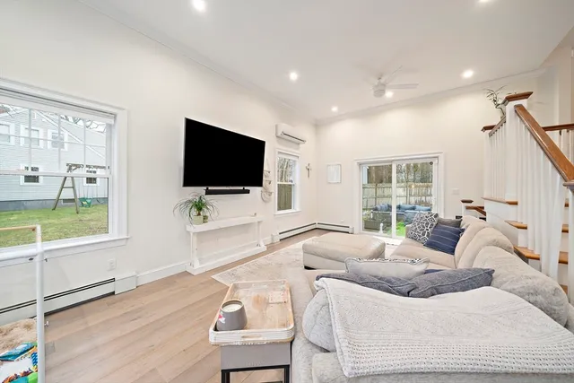 $899,900 | 26 Sun Valley Drive, Braintree, MA 02184