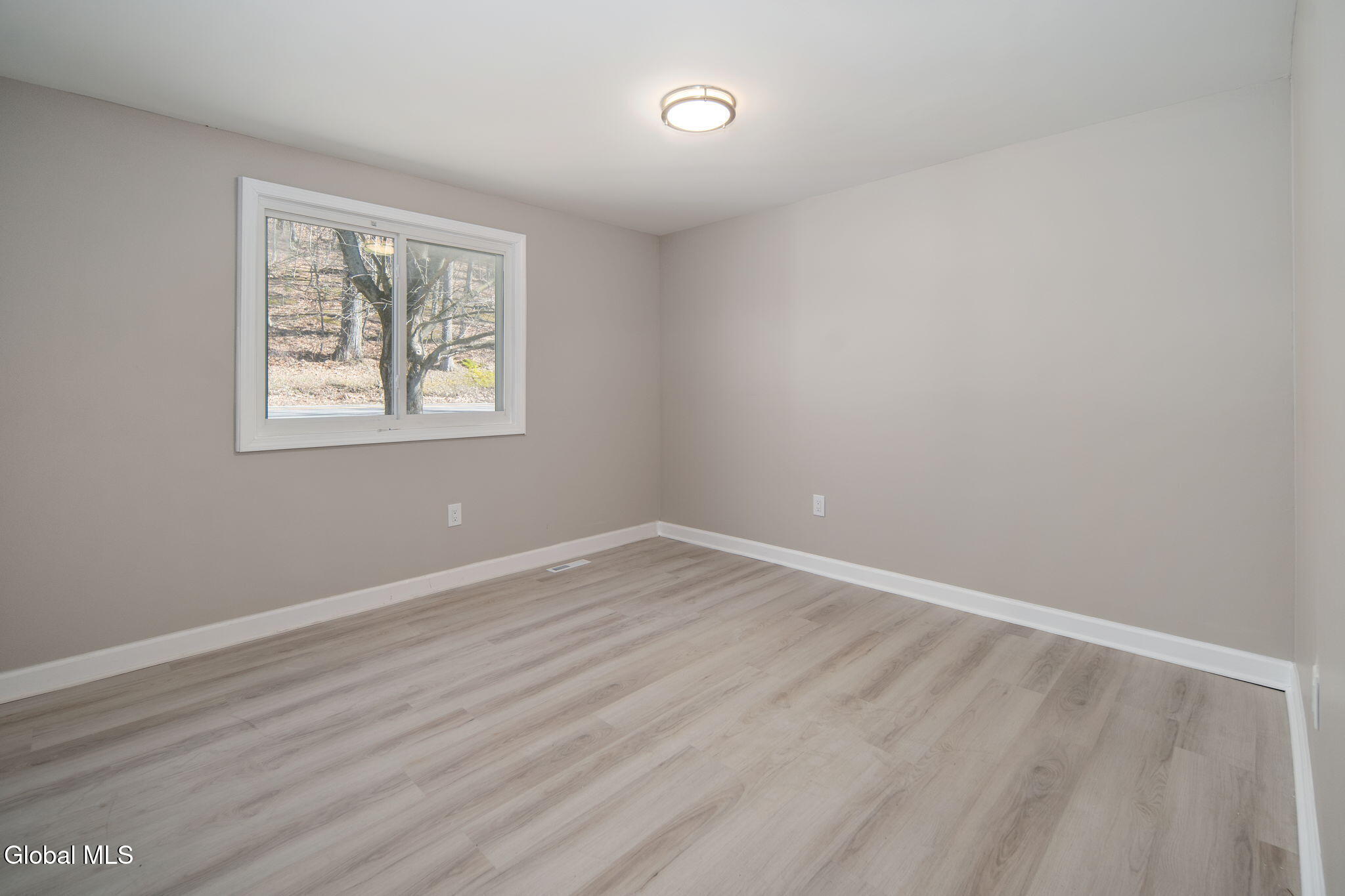 90 Clamsteam Road Halfmoon, NY 12065 - Photo 14 of 40 14-90ClamsteamRd_14