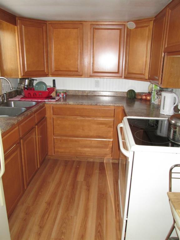 9 North Town Farm Road Oxford, ME 04270 - Photo 13 of 33 Photo