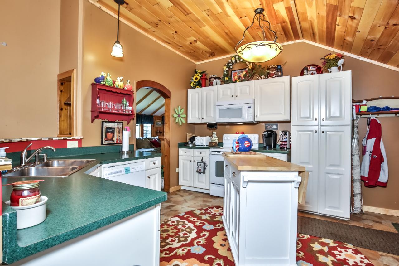 3626 Silver Beach Drive Rhinelander, WI 54501 - Photo 26 of 40 Gallery Image 26