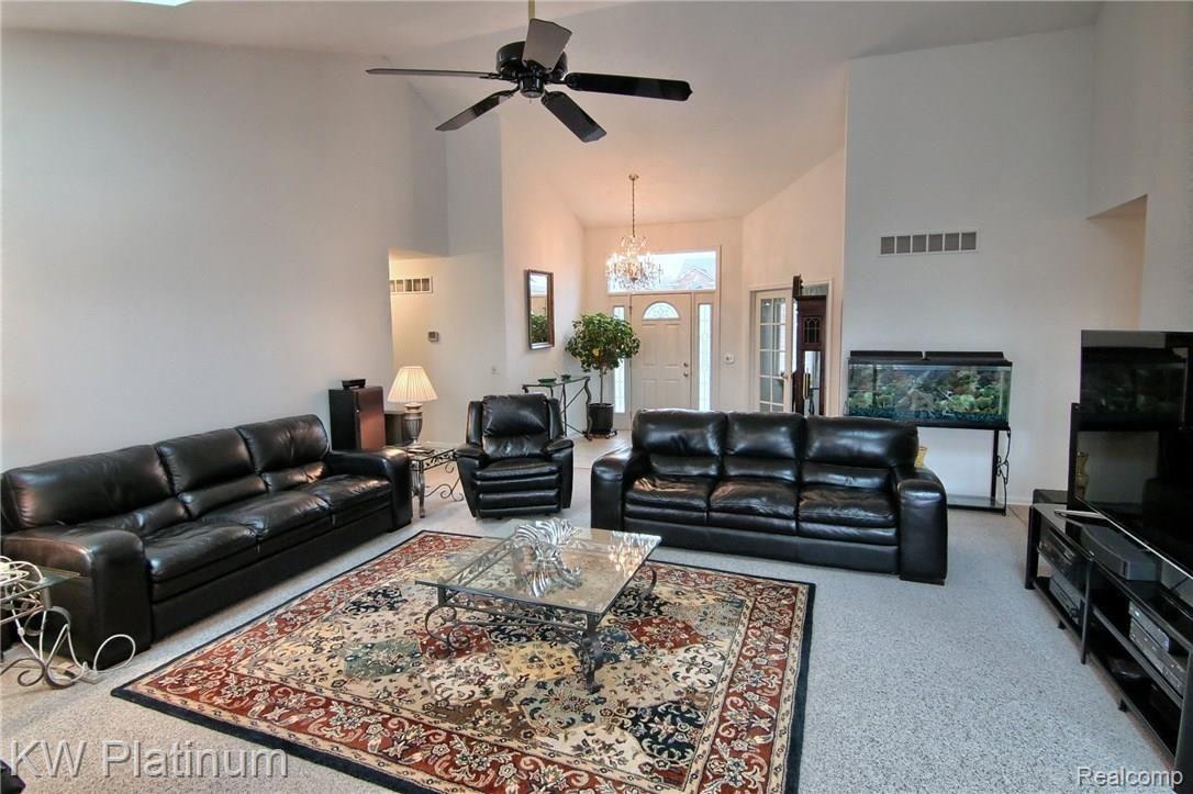 53809 Orson Road New Baltimore, MI 48047 - Photo 5 of 29 Great_Room_3rd_View.jpg