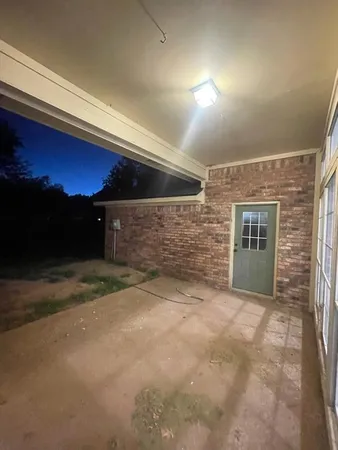 $305,000 | 201 Chaparral Drive, Hillsboro, TX 76645