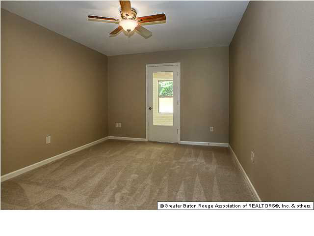 5916 Hickory Ridge Boulevard Baton Rouge, LA 70817 - Photo 12 of 21 Gallery Image 12