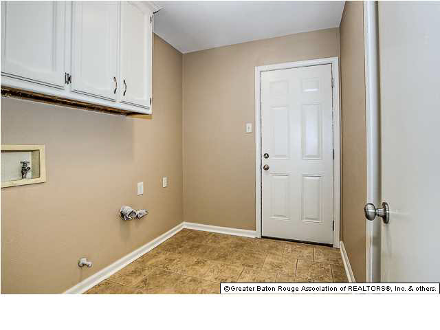 5916 Hickory Ridge Boulevard Baton Rouge, LA 70817 - Photo 15 of 21 Gallery Image 15