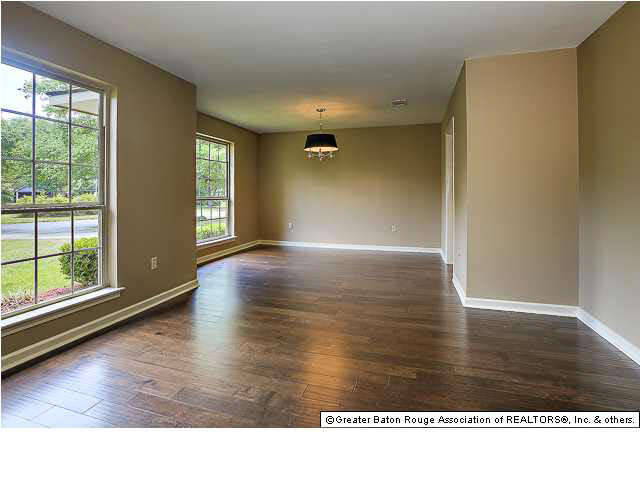 5916 Hickory Ridge Boulevard Baton Rouge, LA 70817 - Photo 5 of 21 Gallery Image 5