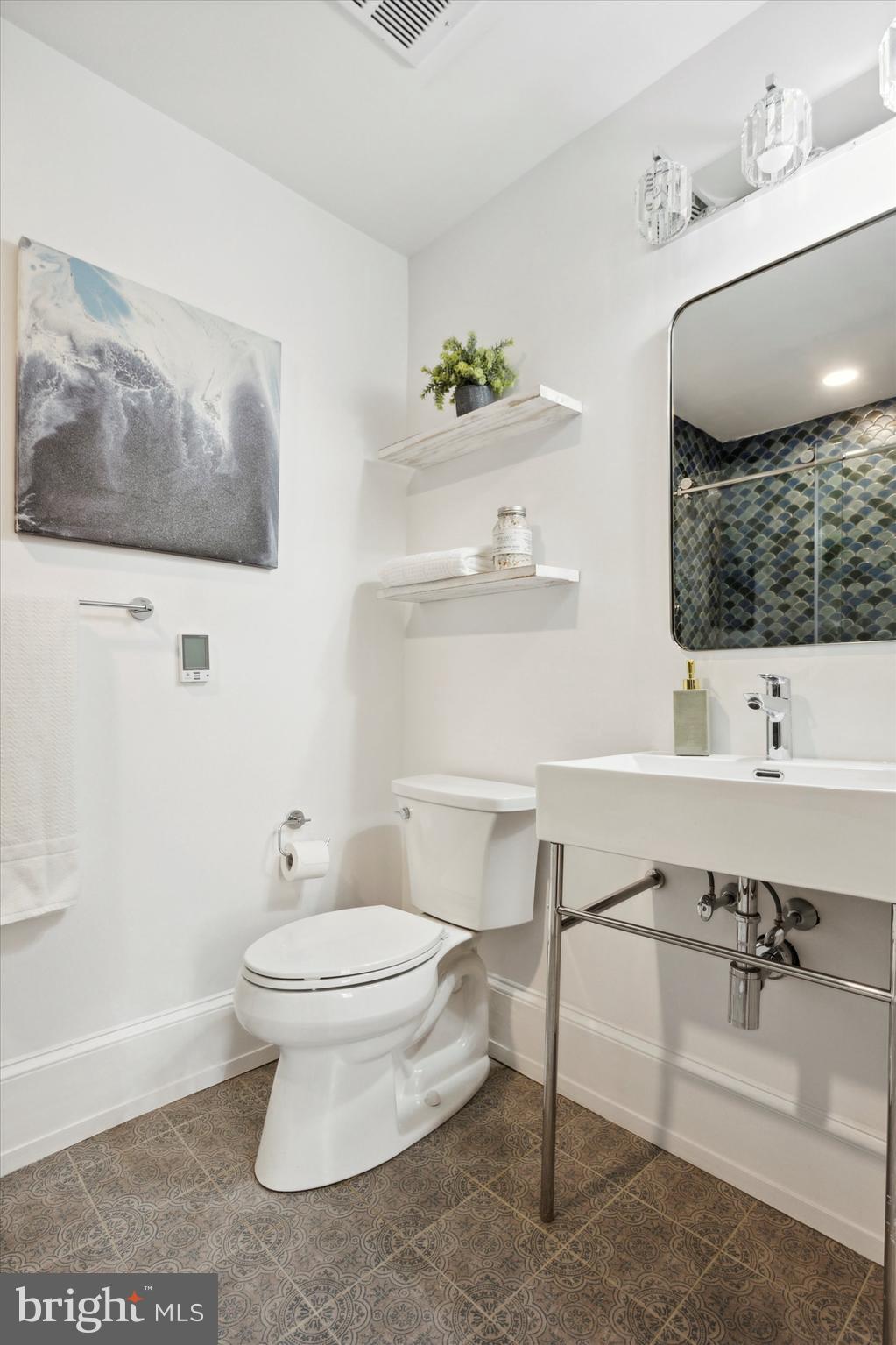 1716 Spruce Street, Unit 1 Philadelphia, PA 19103 - Photo 22 of 76