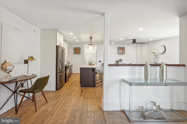 $985,000 | 1716 Spruce Street, Unit 1, Philadelphia, PA 19103